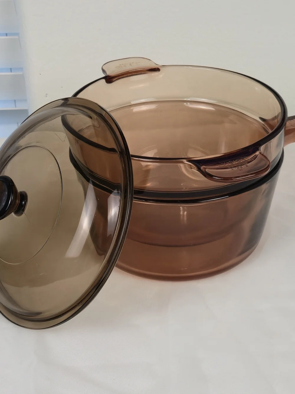 Vintage Visions Corning Amber Glass 1.5L Saucepan & 2L V-20-B Saucepot